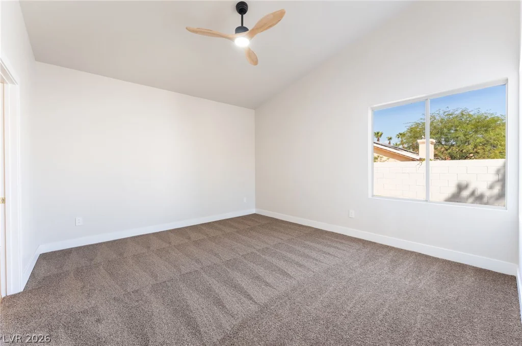 8408 Sea Glen, Las Vegas, NV 89128