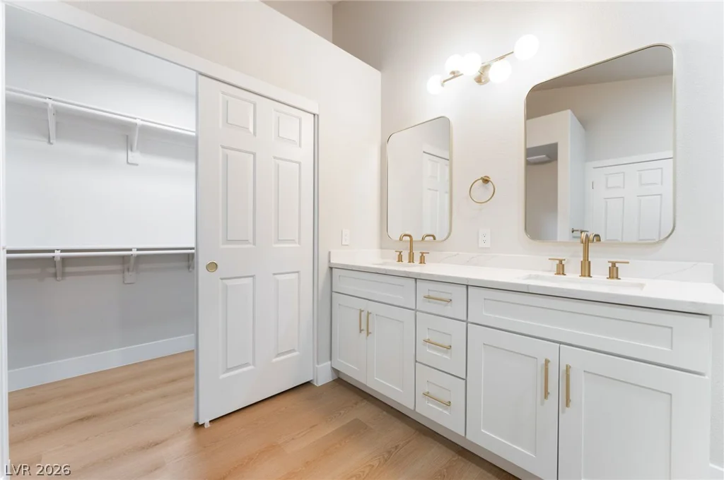 8408 Sea Glen, Las Vegas, NV 89128
