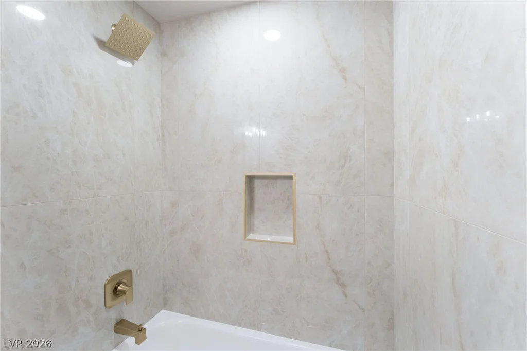 8408 Sea Glen, Las Vegas, NV 89128