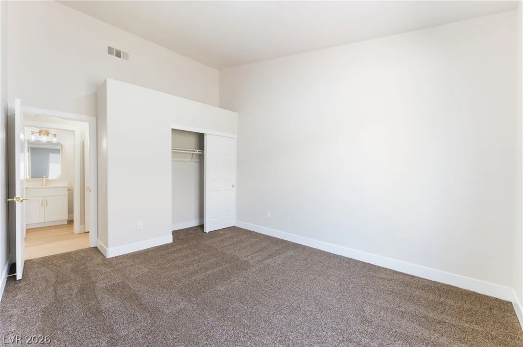 8408 Sea Glen, Las Vegas, NV 89128