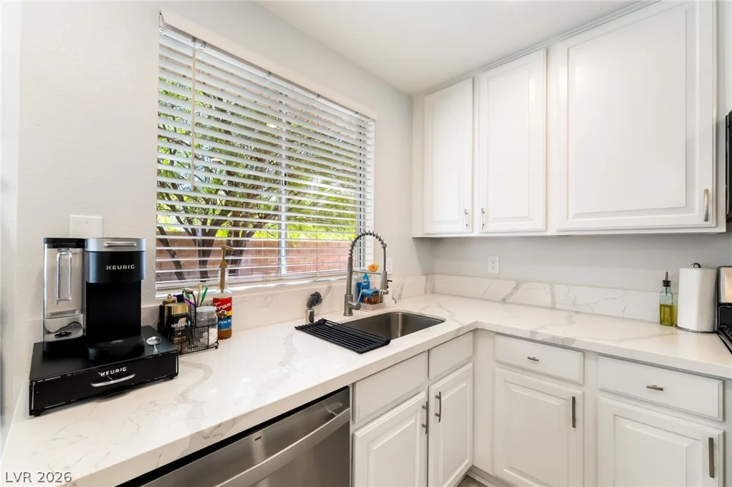 124 Almendio, Henderson, NV 89074