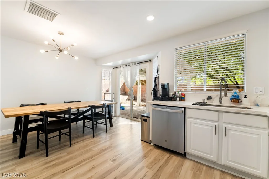 124 Almendio, Henderson, NV 89074