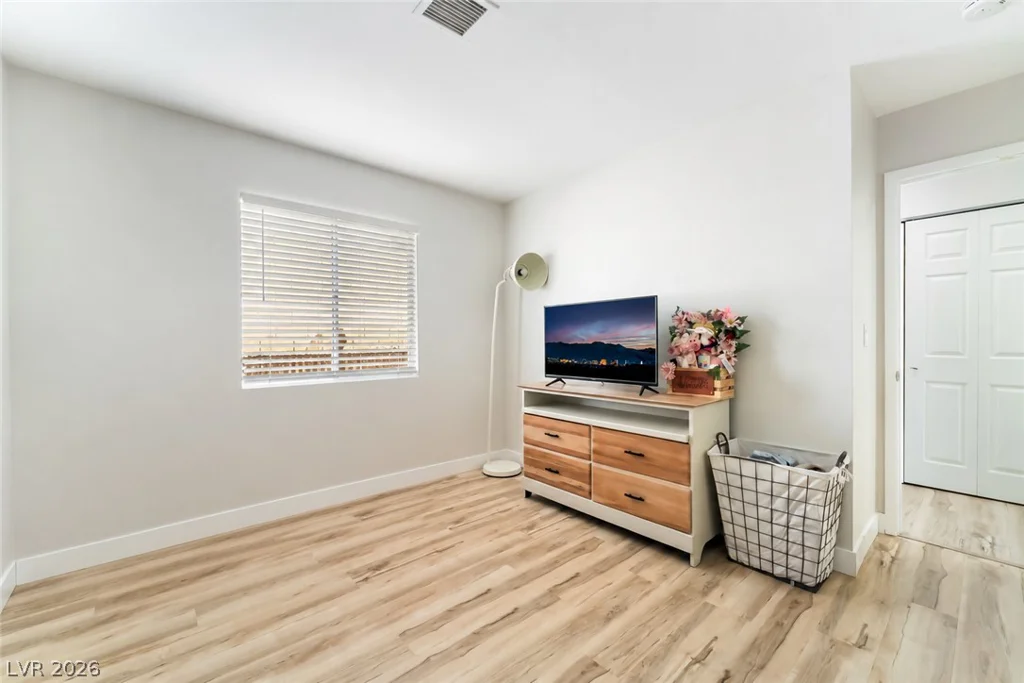 124 Almendio, Henderson, NV 89074