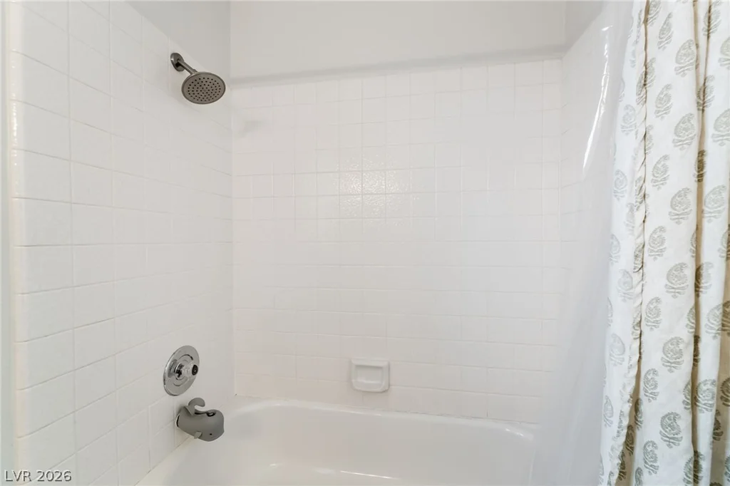 124 Almendio, Henderson, NV 89074