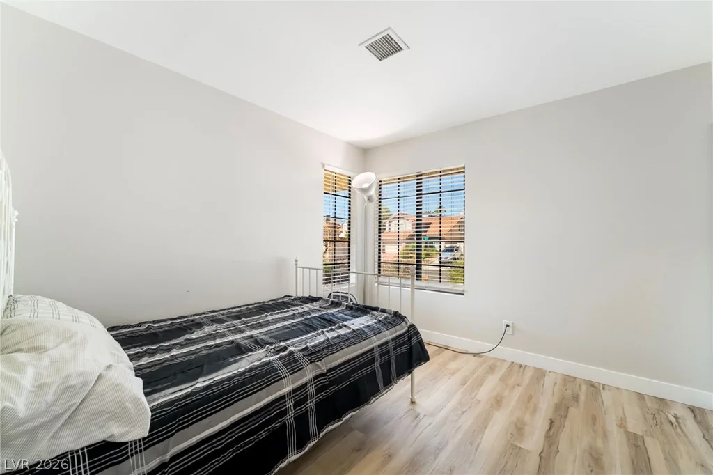 124 Almendio, Henderson, NV 89074