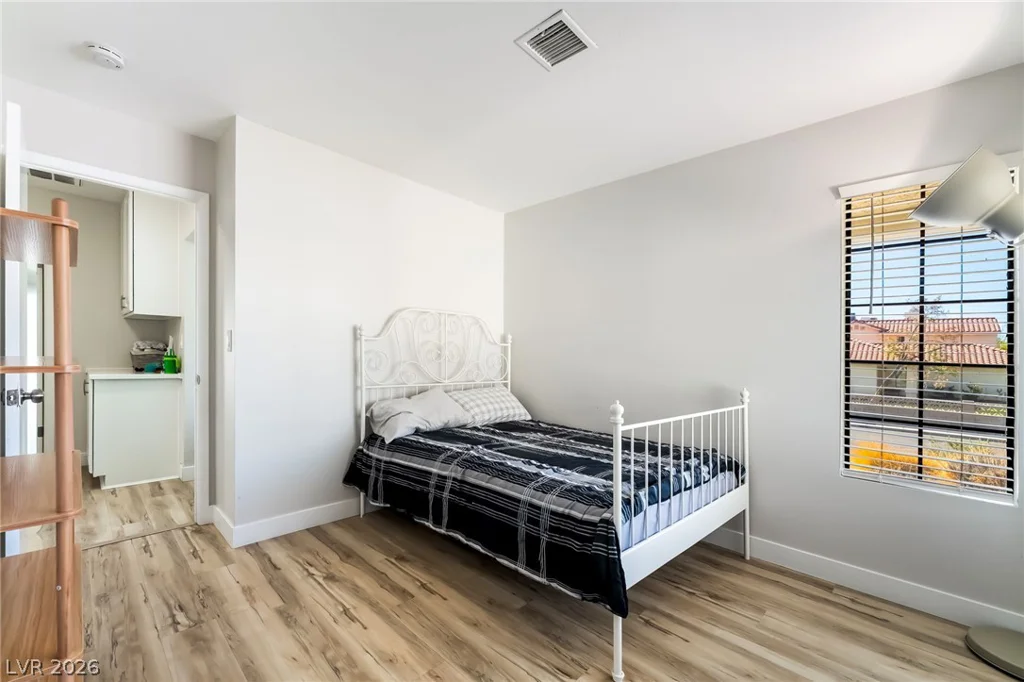 124 Almendio, Henderson, NV 89074