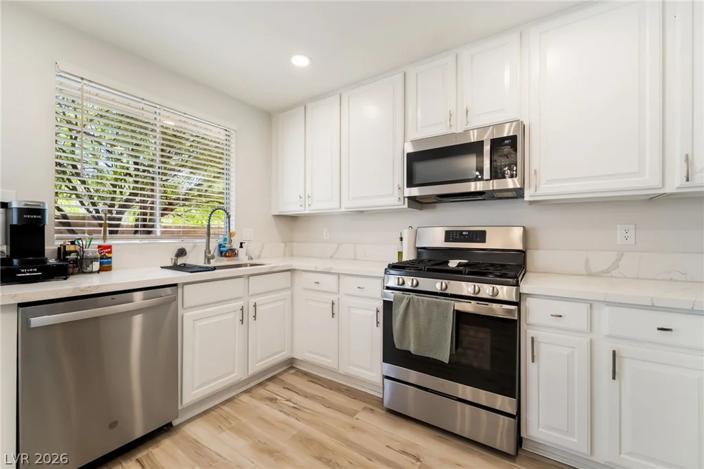 124 Almendio, Henderson, NV 89074