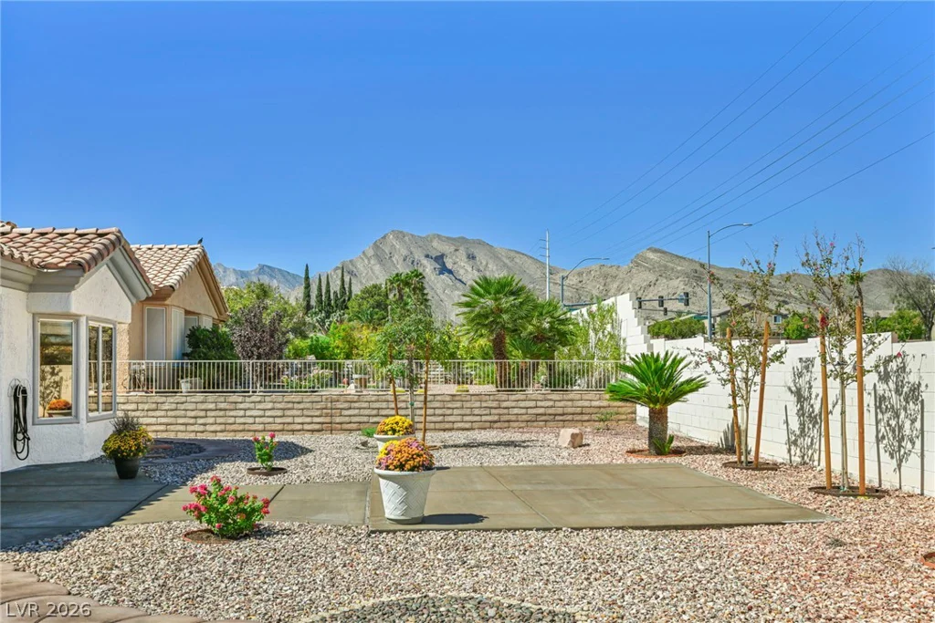 10020 Villa Ridge, Las Vegas, NV 89134