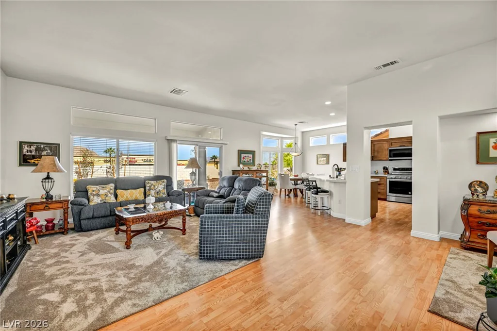 10020 Villa Ridge, Las Vegas, NV 89134