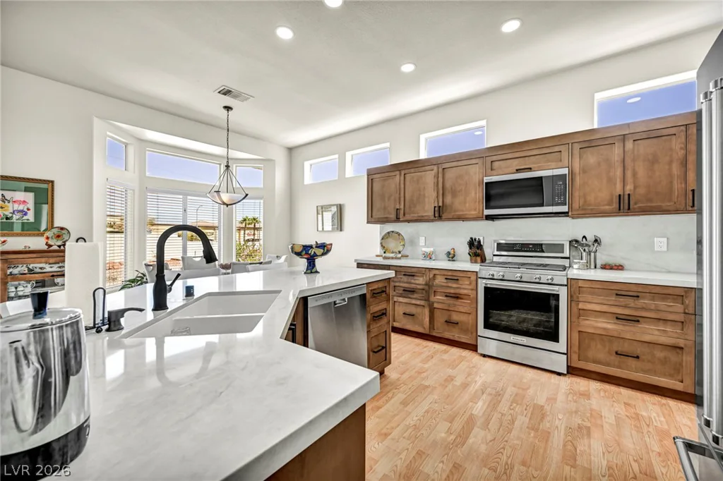 10020 Villa Ridge, Las Vegas, NV 89134