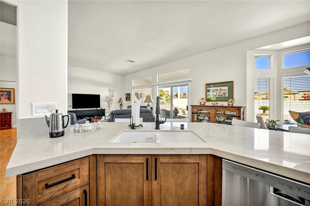 10020 Villa Ridge, Las Vegas, NV 89134