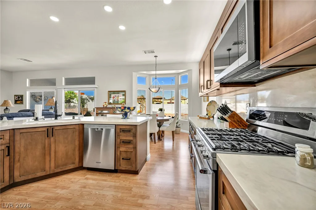 10020 Villa Ridge, Las Vegas, NV 89134
