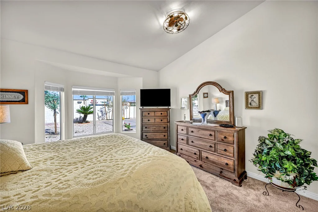 10020 Villa Ridge, Las Vegas, NV 89134