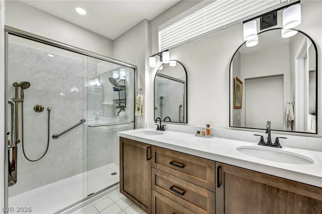10020 Villa Ridge, Las Vegas, NV 89134