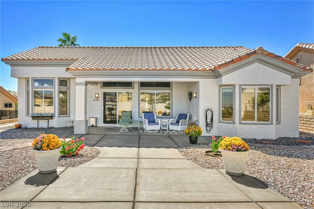 10020 Villa Ridge, Las Vegas, NV 89134
