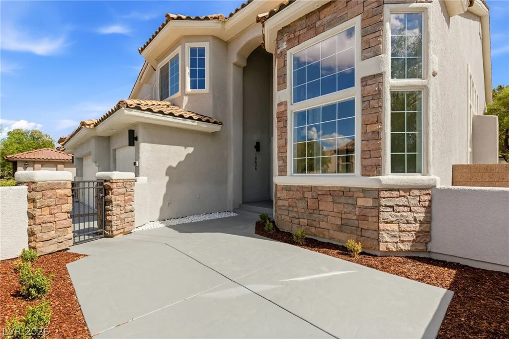 10626 San Vercelli, Las Vegas, NV 89141