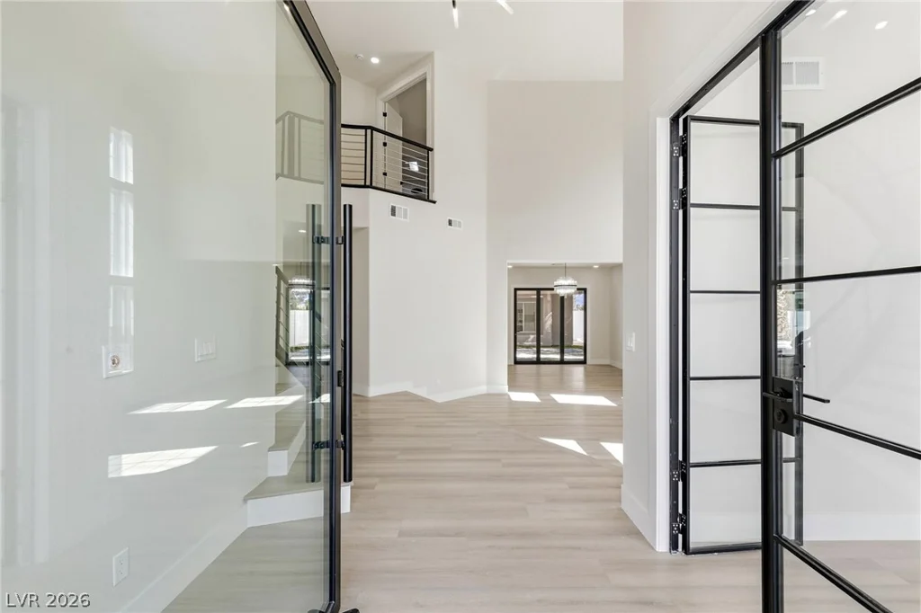 10626 San Vercelli, Las Vegas, NV 89141