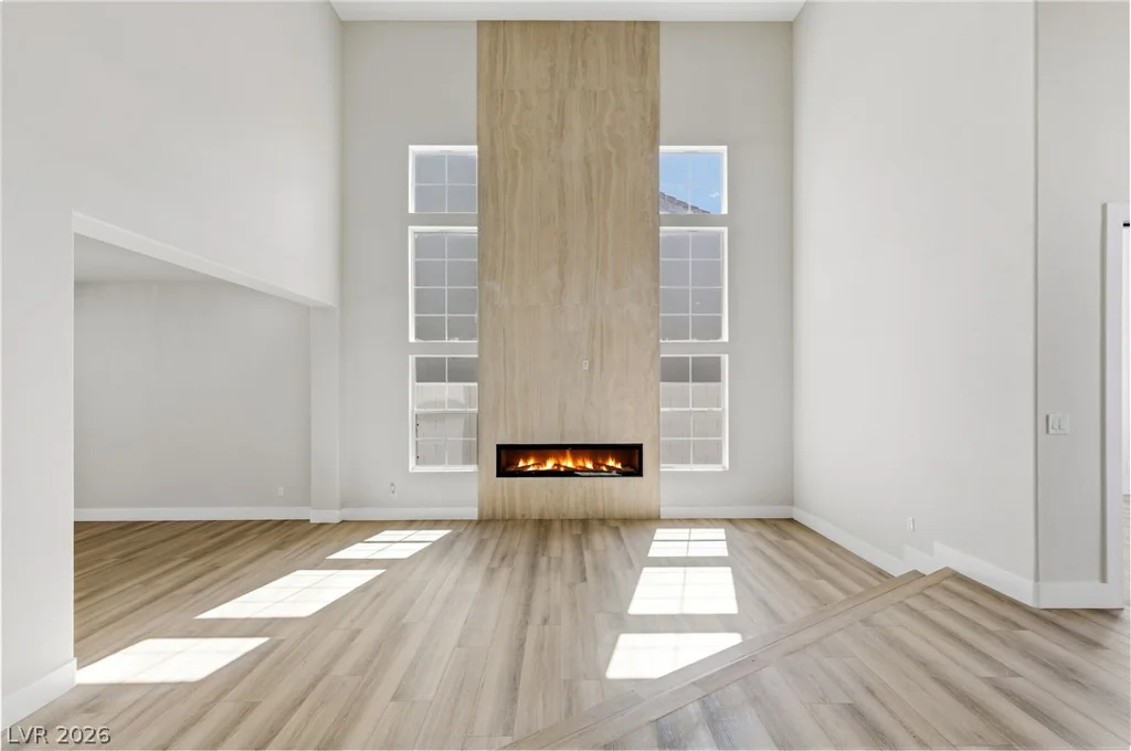 10626 San Vercelli, Las Vegas, NV 89141