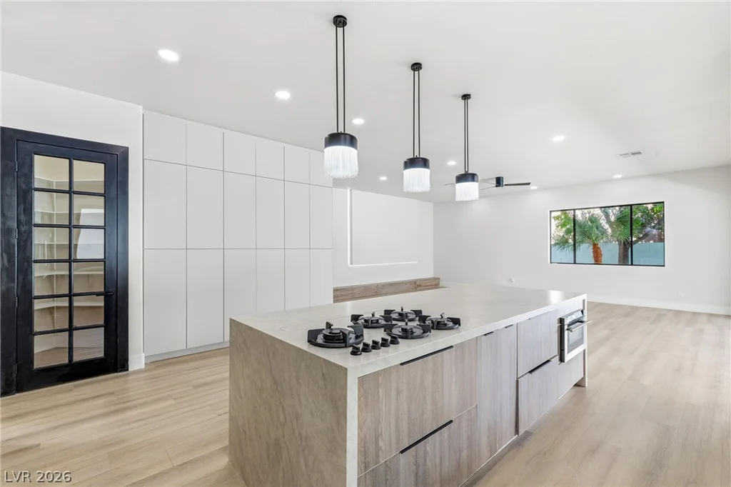 10626 San Vercelli, Las Vegas, NV 89141