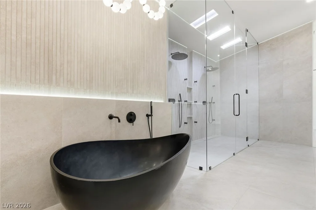 10626 San Vercelli, Las Vegas, NV 89141