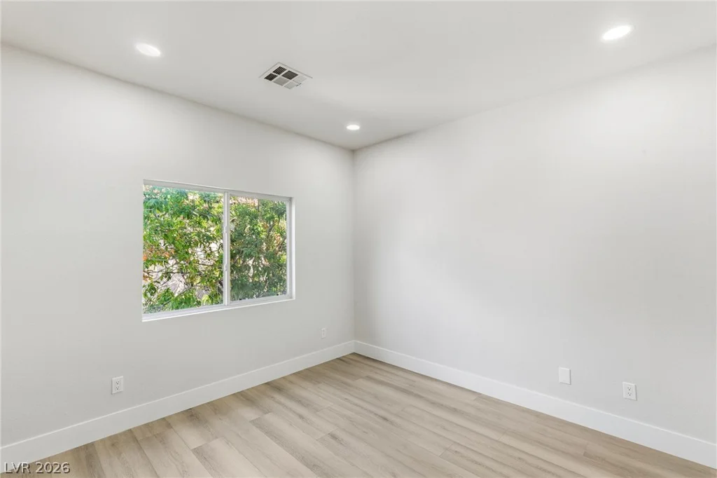 10626 San Vercelli, Las Vegas, NV 89141