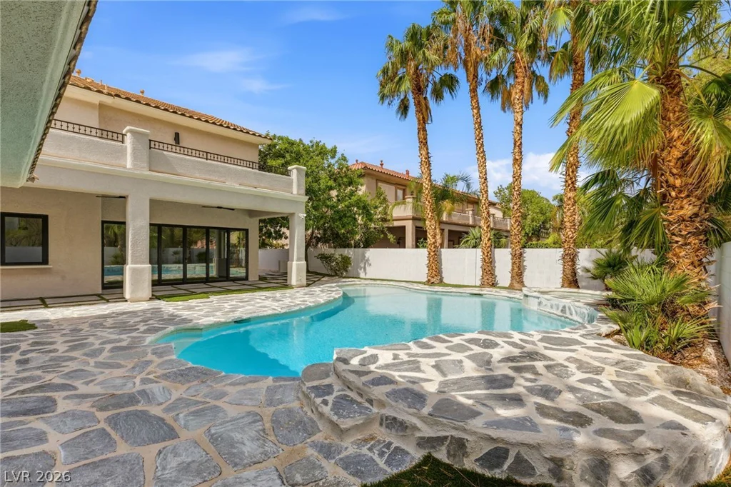 10626 San Vercelli, Las Vegas, NV 89141