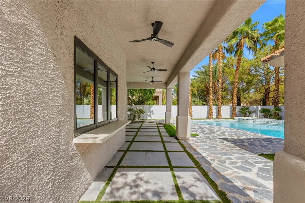 10626 San Vercelli, Las Vegas, NV 89141