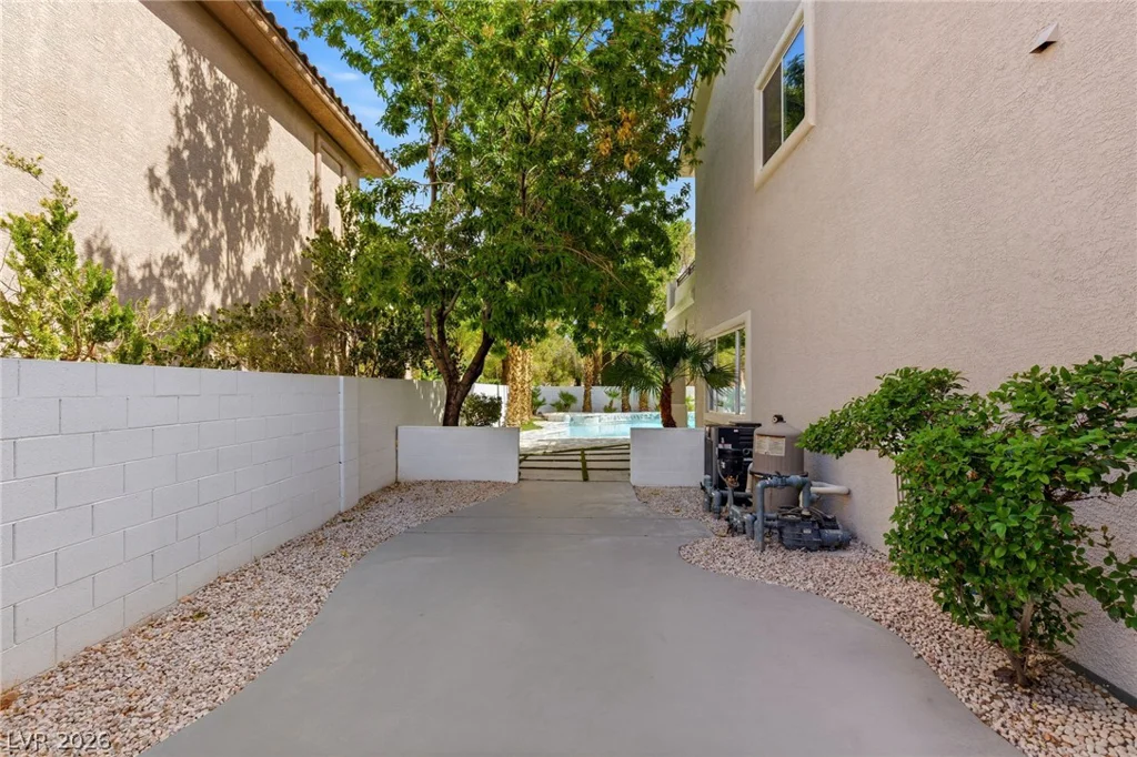 10626 San Vercelli, Las Vegas, NV 89141