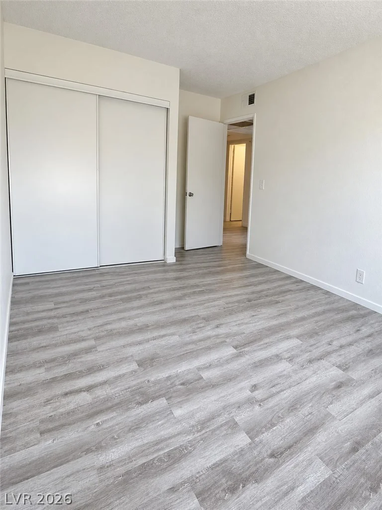 3151 Soaring Gulls, Las Vegas, NV 89128