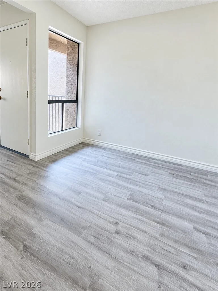 3151 Soaring Gulls, Las Vegas, NV 89128
