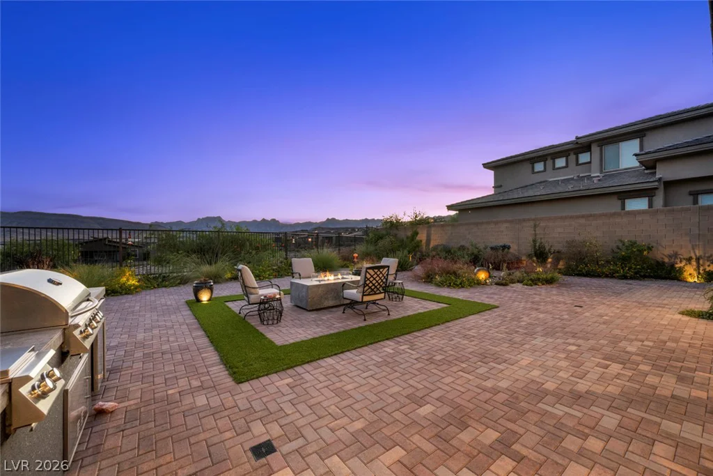12517 Skyracer, Las Vegas, NV 89138