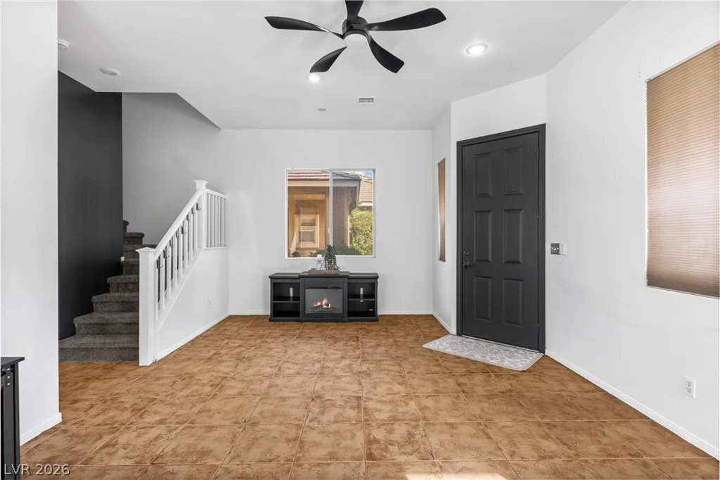 688 Canfield Point, Las Vegas, NV 89183