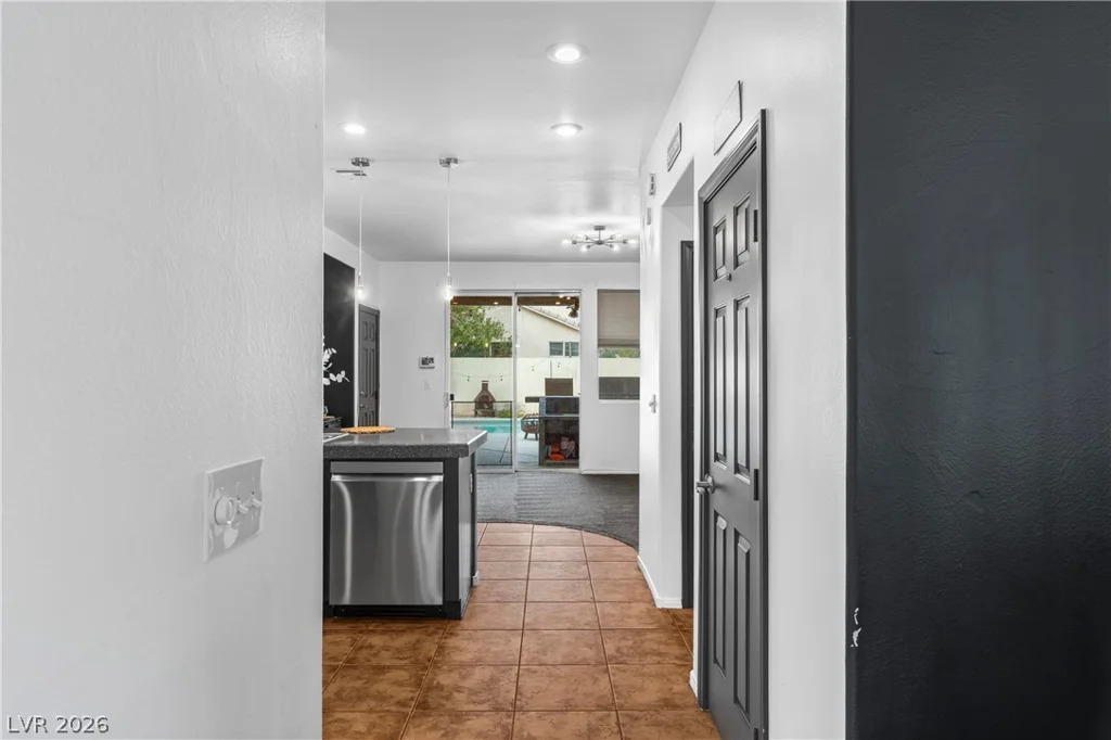688 Canfield Point, Las Vegas, NV 89183