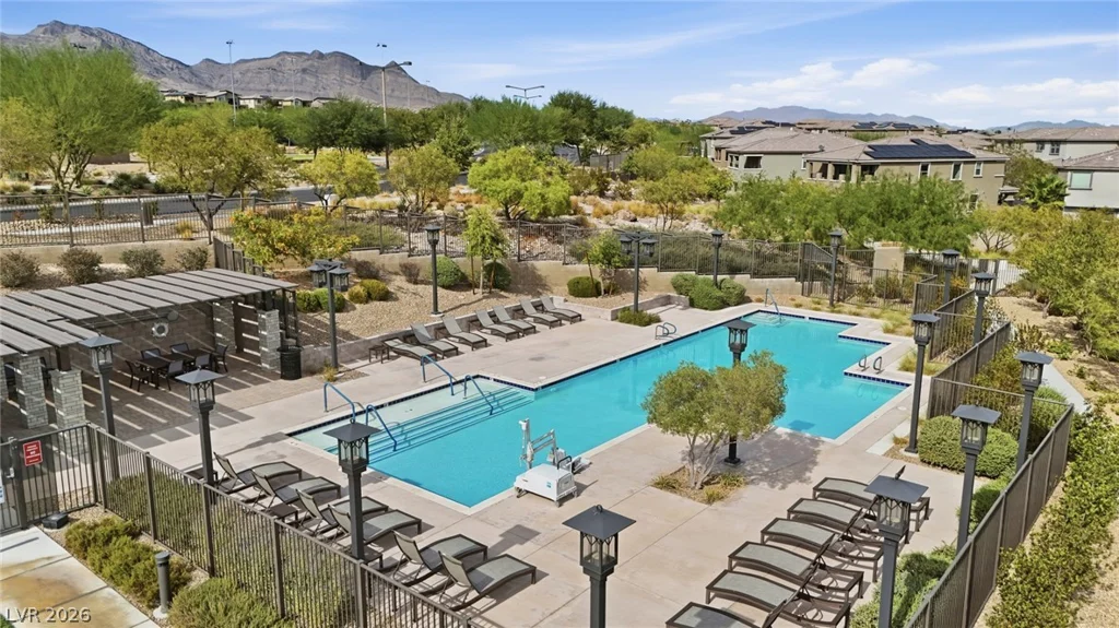 12382 Tudor Arch, Las Vegas, NV 89138