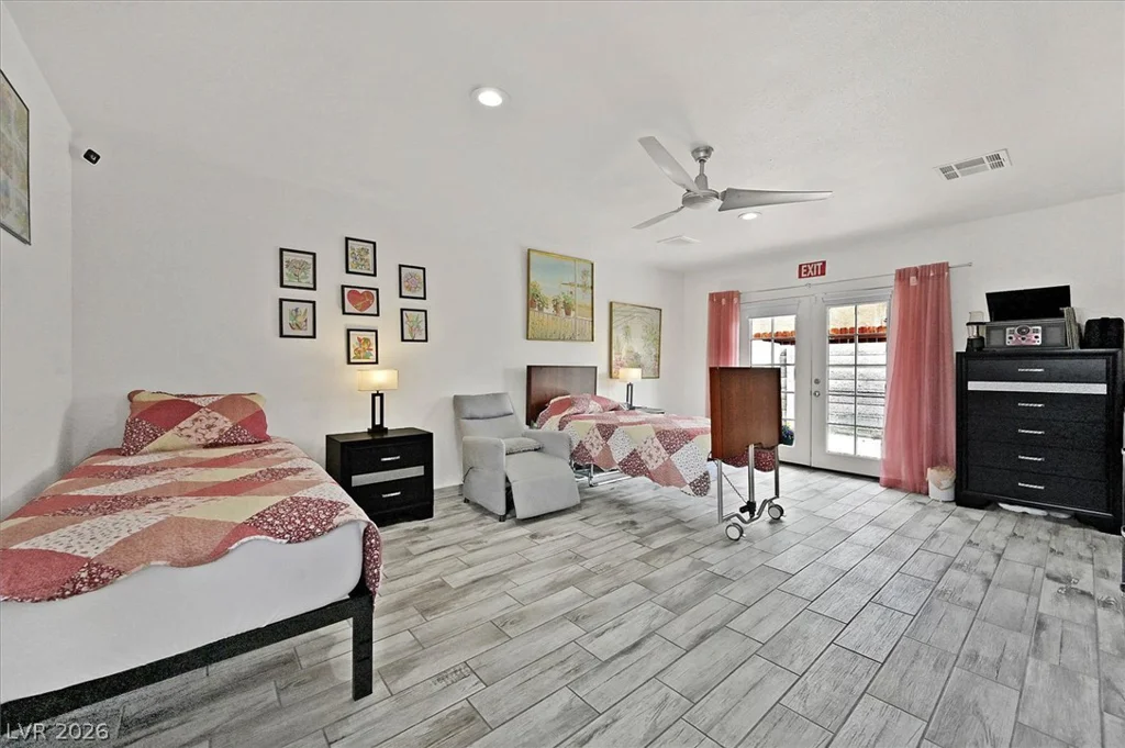 6824 Adobe, Las Vegas, NV 89146
