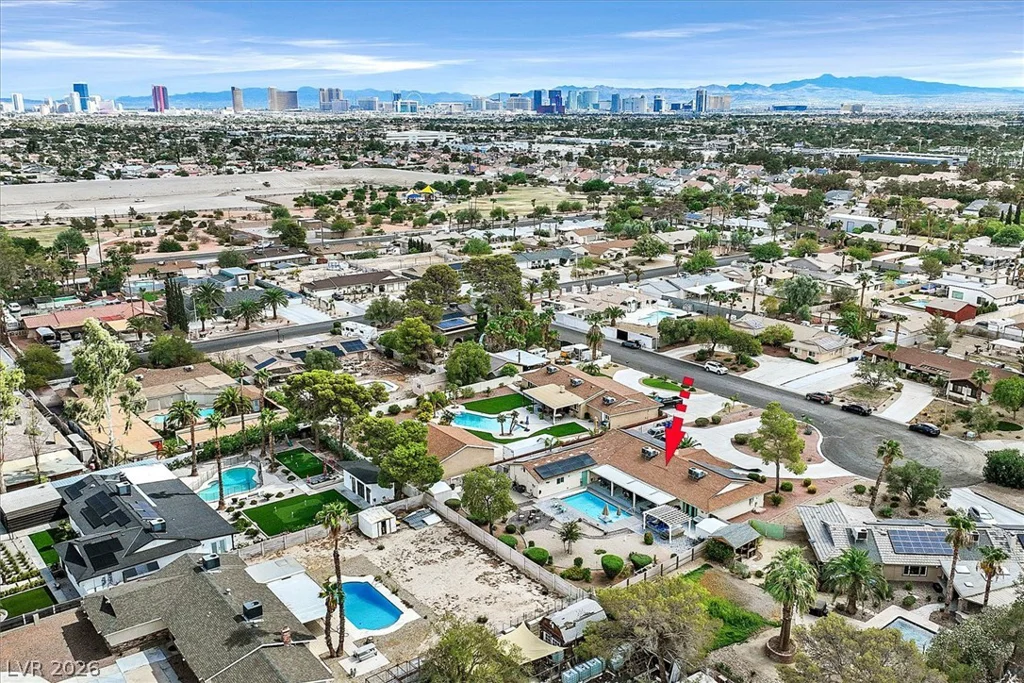 6824 Adobe, Las Vegas, NV 89146