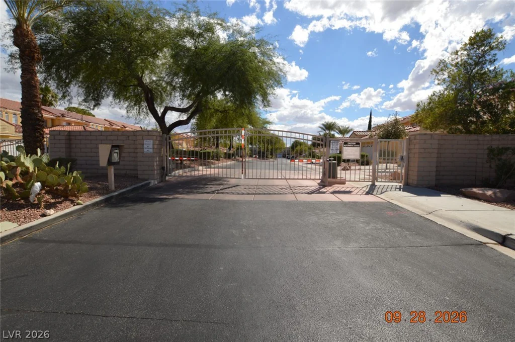 3553 Casa Real, Las Vegas, NV 89147