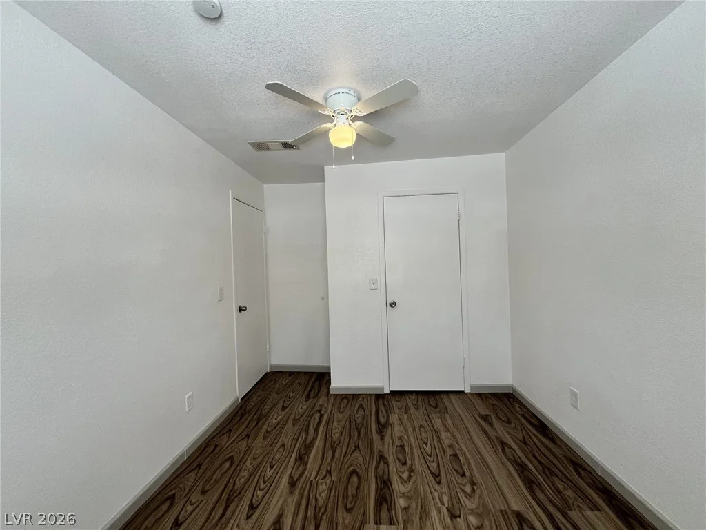 6750 Del Rey, Las Vegas, NV 89146