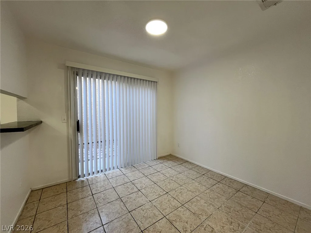 6750 Del Rey, Las Vegas, NV 89146