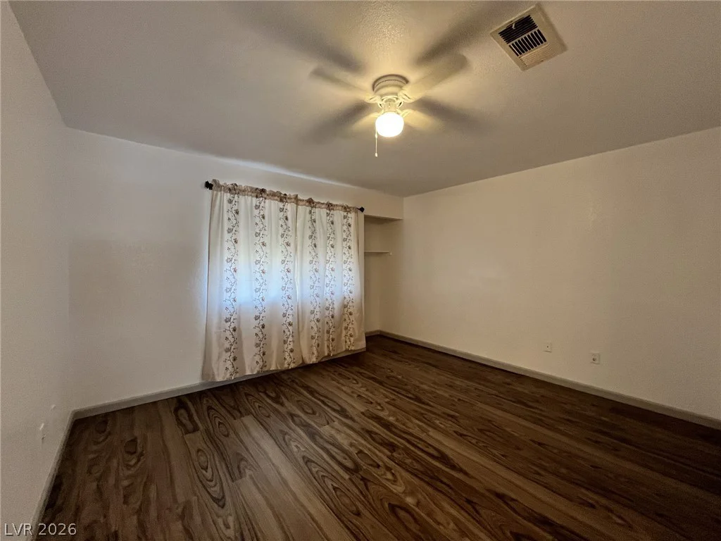 6750 Del Rey, Las Vegas, NV 89146