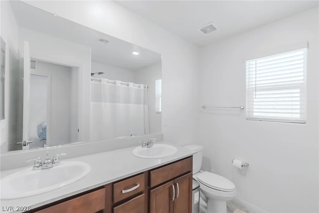 8707 Senna, Las Vegas, NV 89148