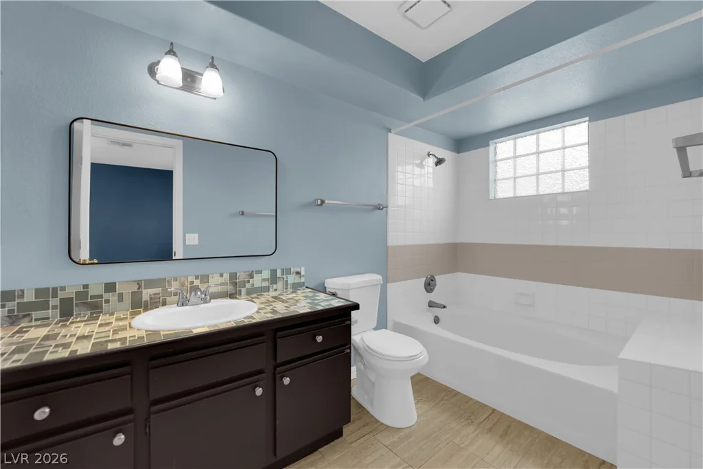 6836 Elm Creek, Las Vegas, NV 89108