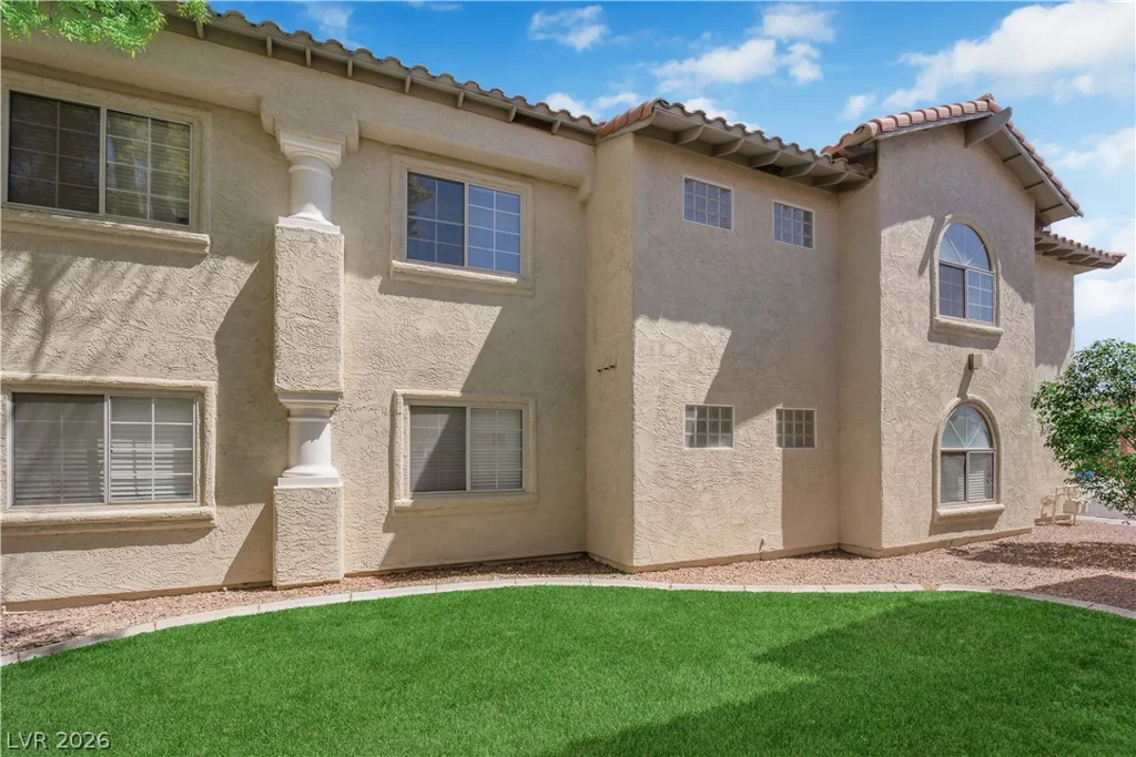 6836 Elm Creek, Las Vegas, NV 89108