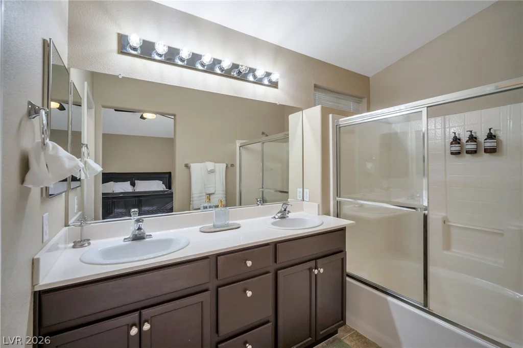 684 Gritty Garnet, Las Vegas, NV 89183