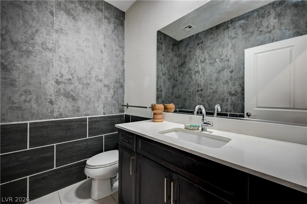 6231 Bravestar, Las Vegas, NV 89141