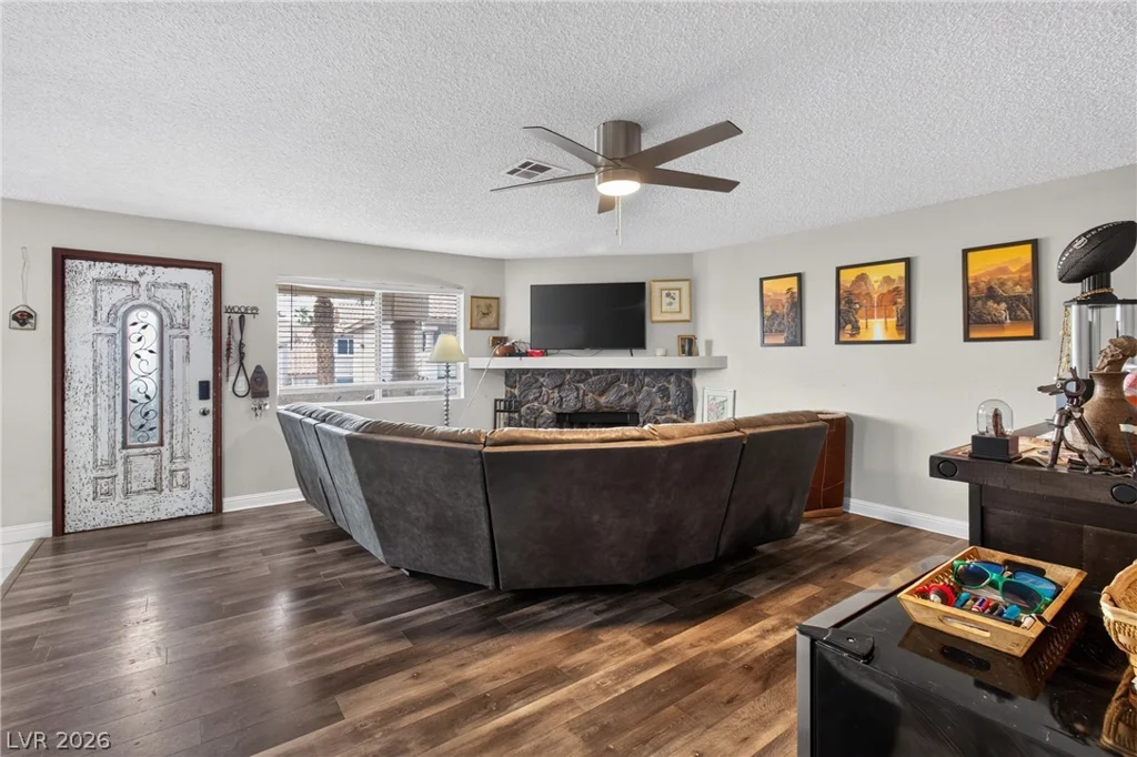 1341 Pinto Rock, Las Vegas, NV 89128