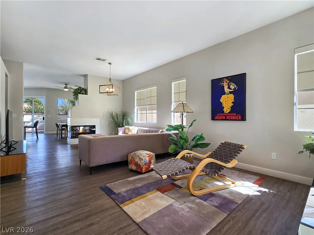 10104 Pinnacle View, Las Vegas, NV 89134