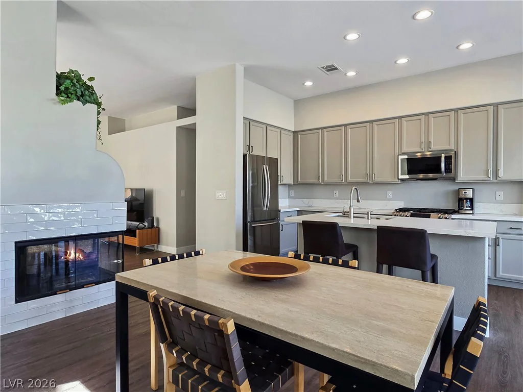 10104 Pinnacle View, Las Vegas, NV 89134