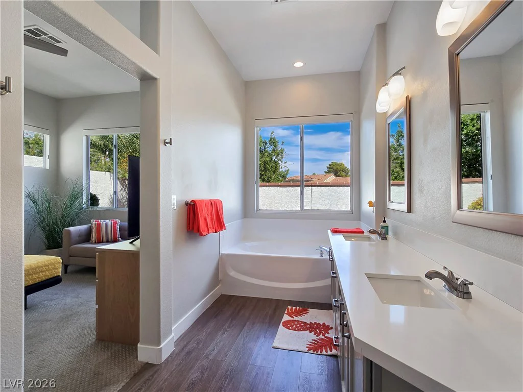 10104 Pinnacle View, Las Vegas, NV 89134