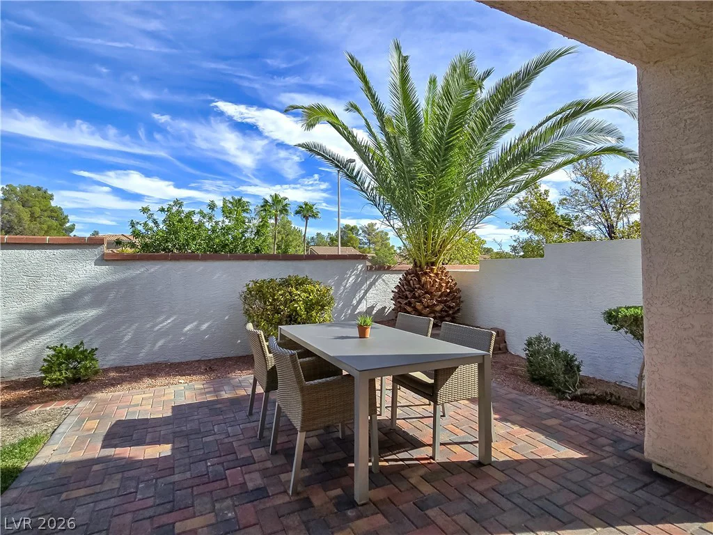 10104 Pinnacle View, Las Vegas, NV 89134